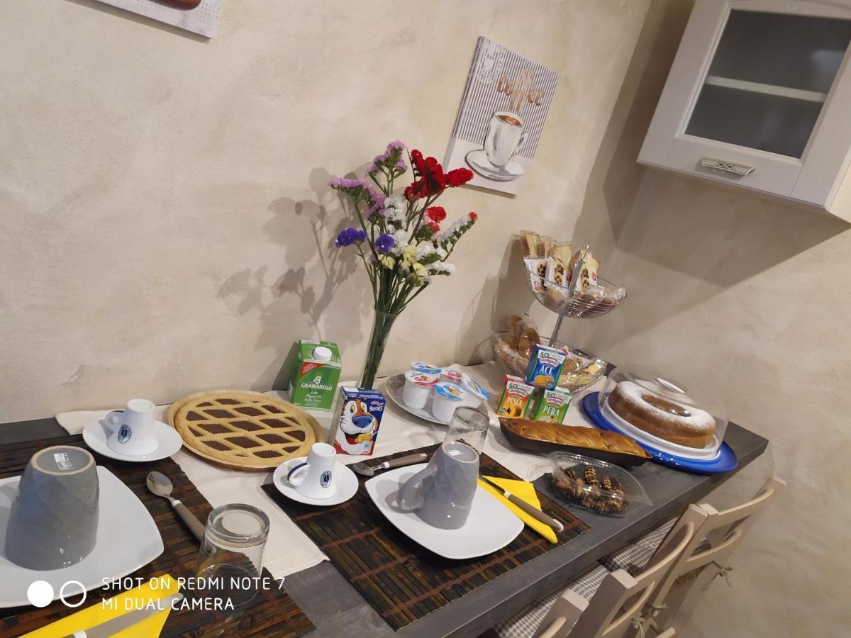 Afrodite Luxury Suite Вельє Екстер'єр фото